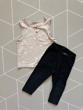 Cloud island|Baby girl neutral set,Beige Star print soft tank & black leggings•